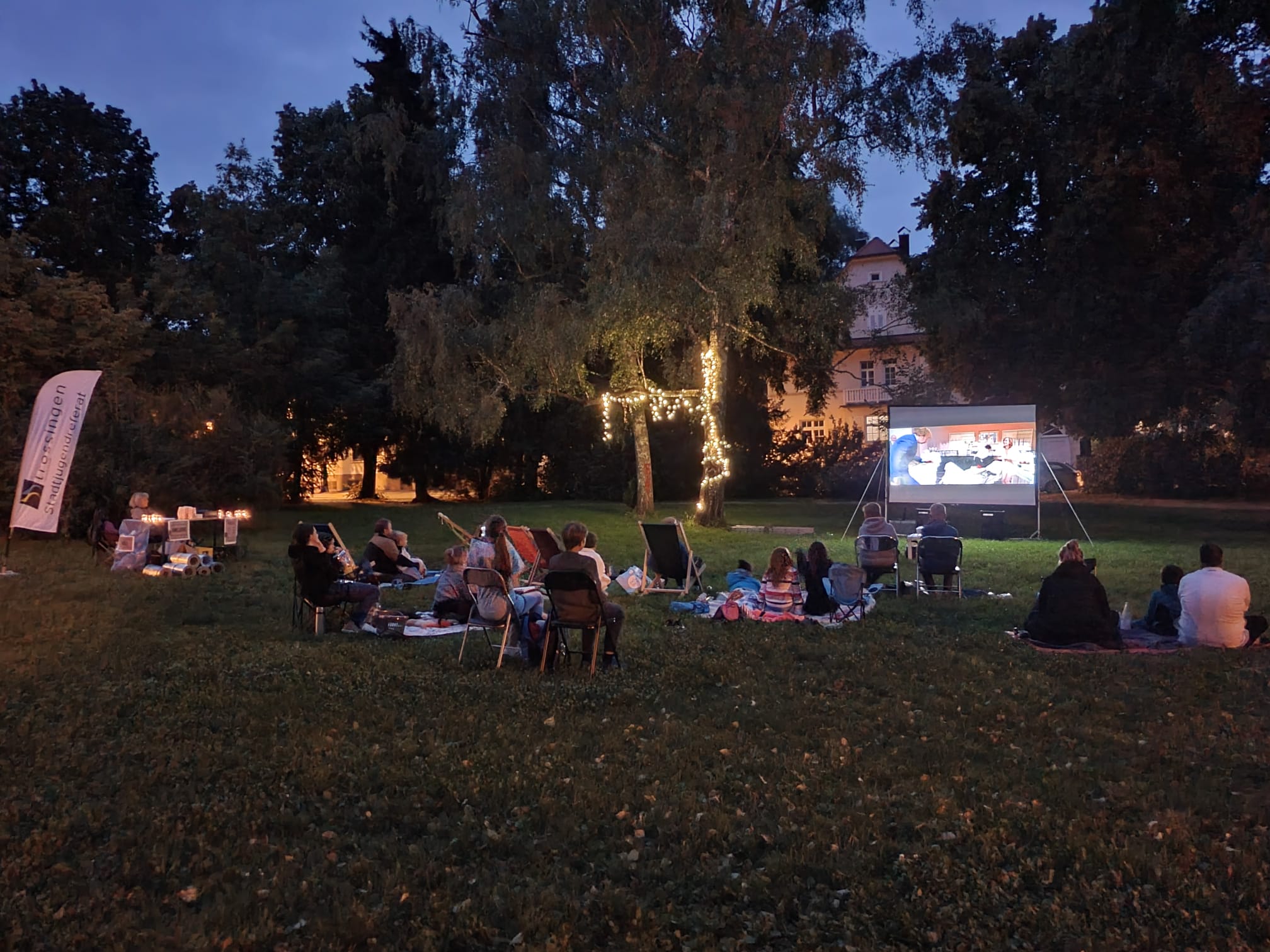 
    
            
                    Open-Air-Kino im Stadtpark
                
        
