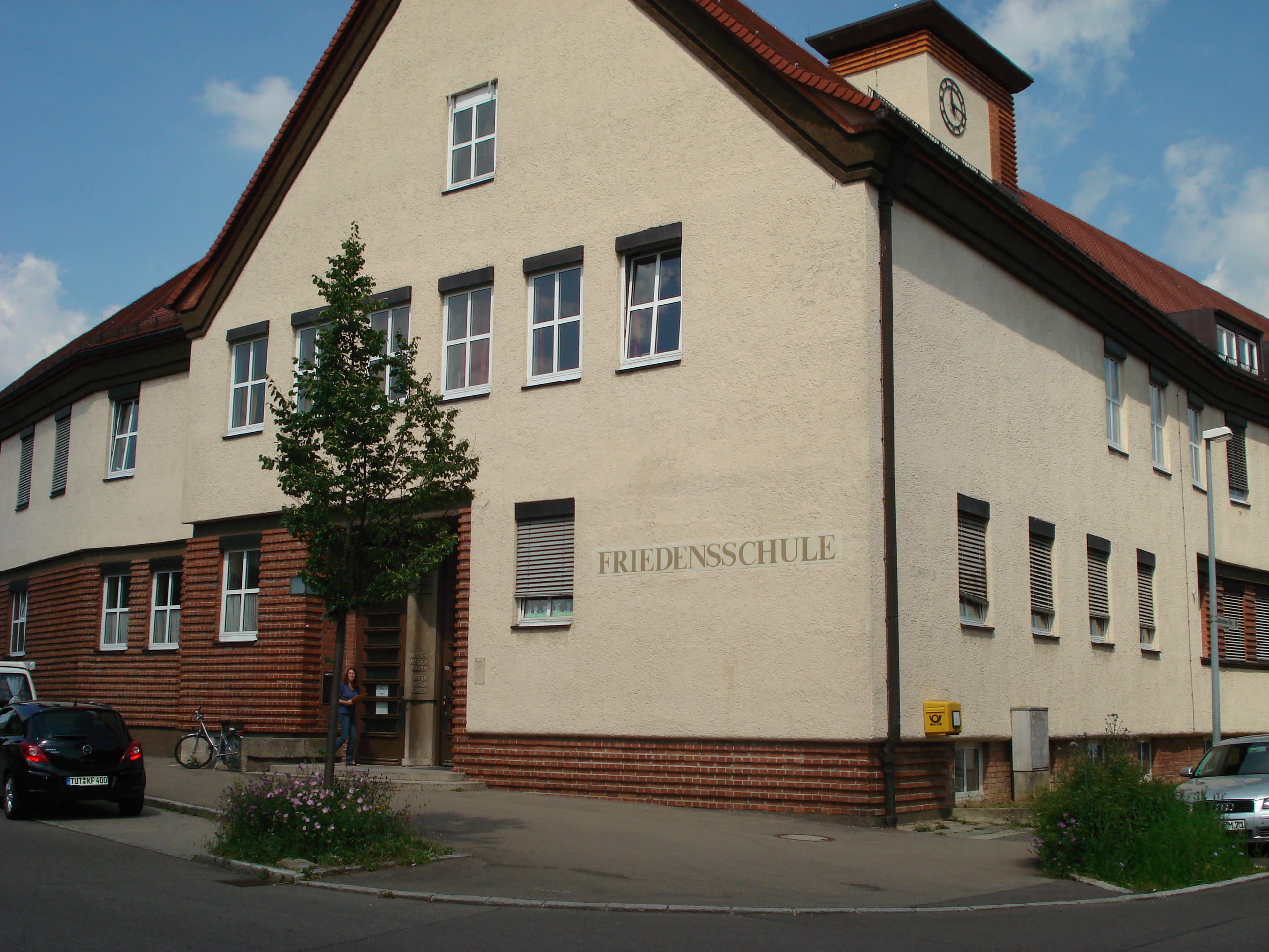 
    
            
                    Friedensschule
                
        
