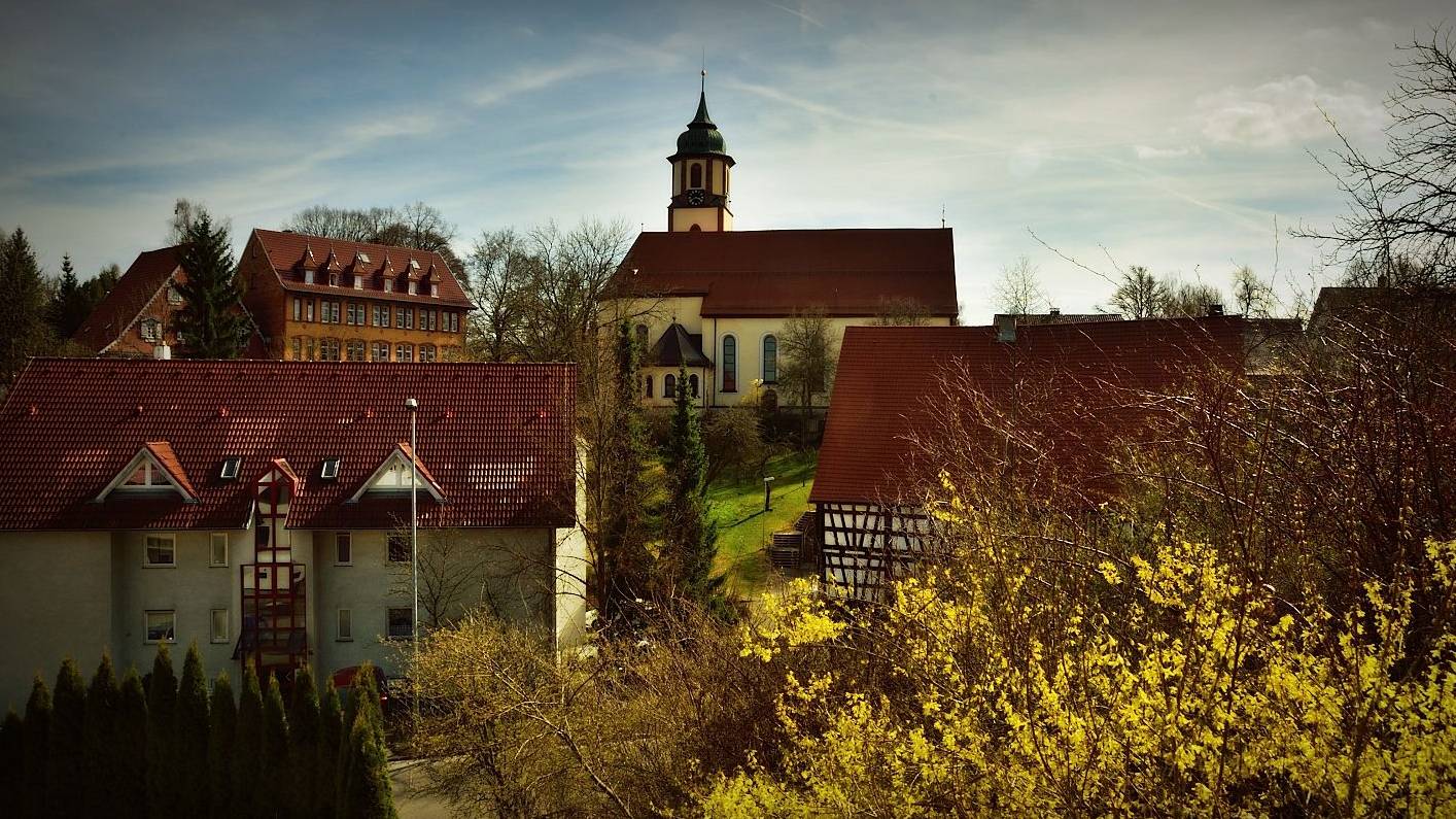 
    
            
                    Blick auf die Ev. Kirche Trossingen
                
        
